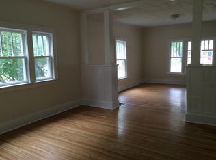 1802 W 3rd St, Waterloo, IA 50701