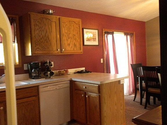 Kitchen Eating Bar