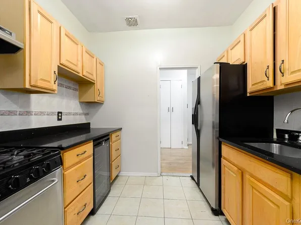 1199 E 53rd Street #1L, Brooklyn, NY 11234