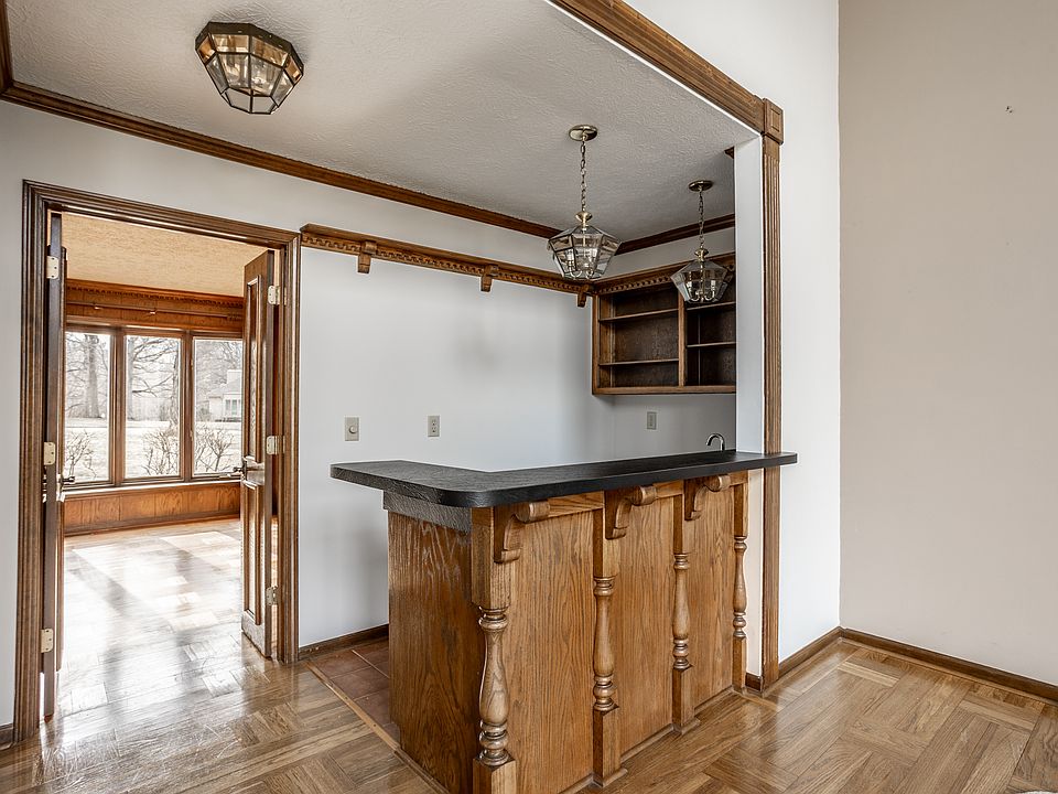 28th image of this home