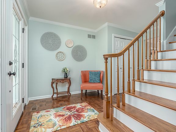 5th image of 3621 Fleetwood Dr