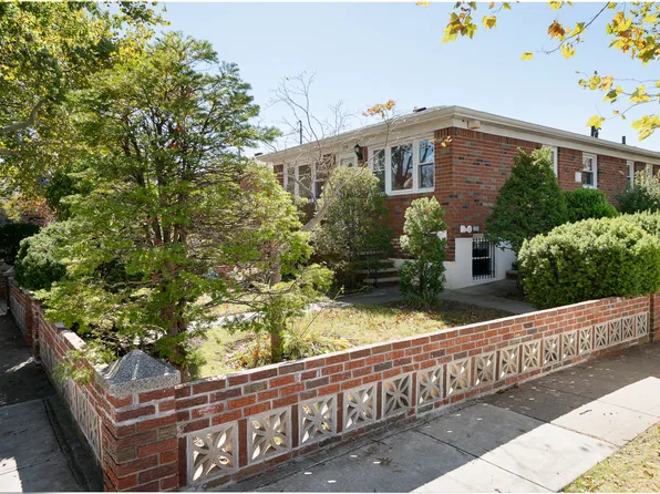 154 Princeton Avenue image 1 of 13