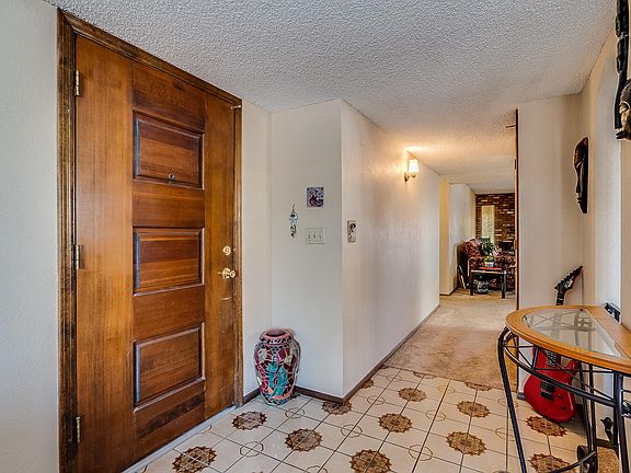 3rd image of 8221 N Suwannee Dr
