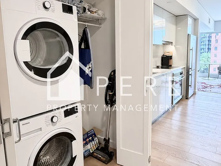 450 S Main St #1005 — Photo 4