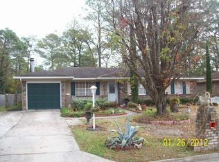 106 Westminister Dr, Savannah, GA 31419