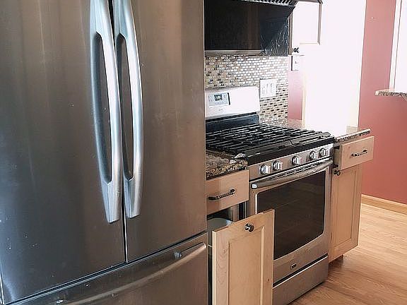 2nd image of 5926 159th St #1