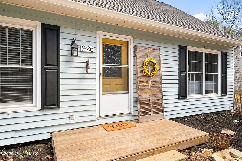 2nd image of 226 Redmond Road