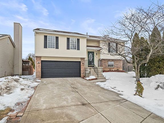 3rd image of 3438 High Creek Dr