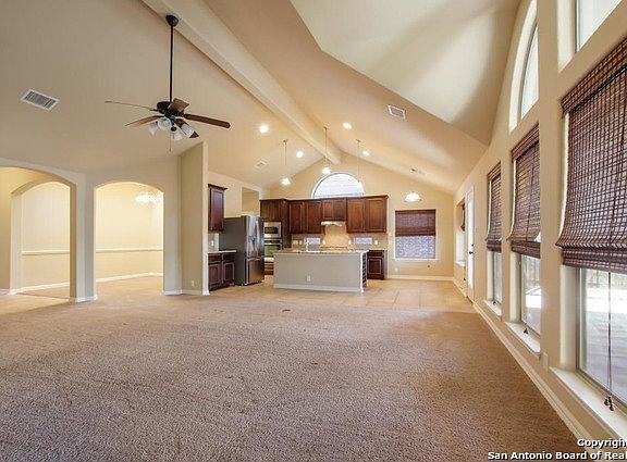 4th image of 25123 Manhattan Way