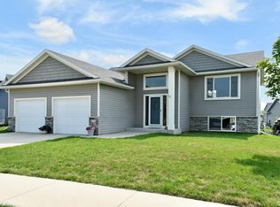 532 Towne Dr NE, Byron, MN 55920