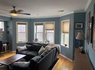 4852 N Sacramento Ave APT 3N, Chicago, IL 60625