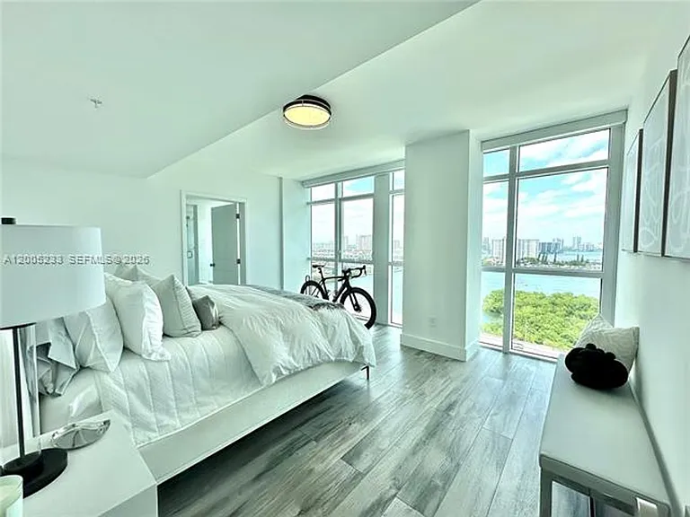 400 Sunny Isles Blvd #1708 — Photo 24