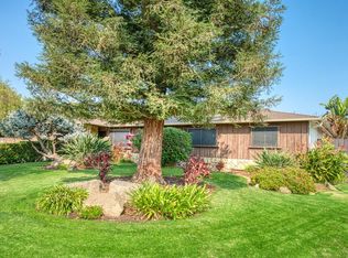 4582 N Prospect Ave, Fresno, CA 93722