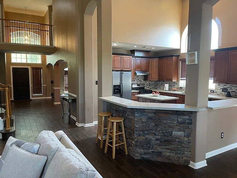 10927 Barker Grove Ln — Photo 7