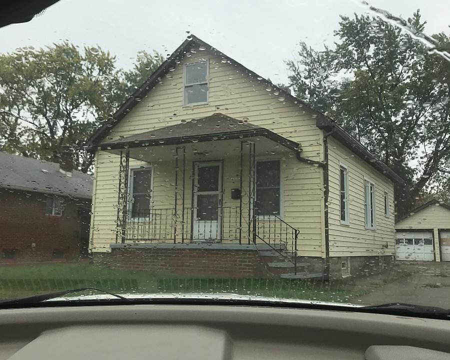 1st image of 412 Bond St