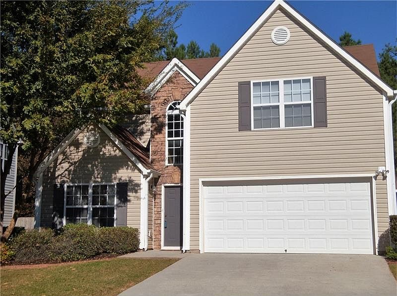 1st image of 325 Shadowbrooke Cir