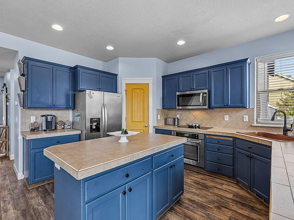 2nd image of 964 SW 25th Ln