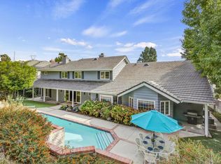 865 Greenridge Dr, La Canada Flintridge, CA 91011