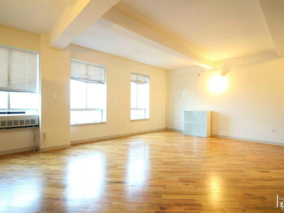 1st image of 2928 41st Ave APT 508