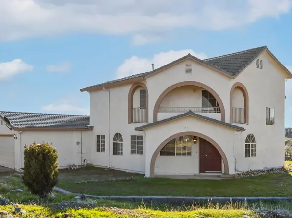 3283 Hagen Rd, Valley Springs, CA 95252