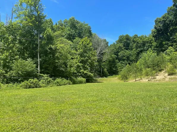 553 Collins Hollow Rd, Prestonsburg, KY 41653