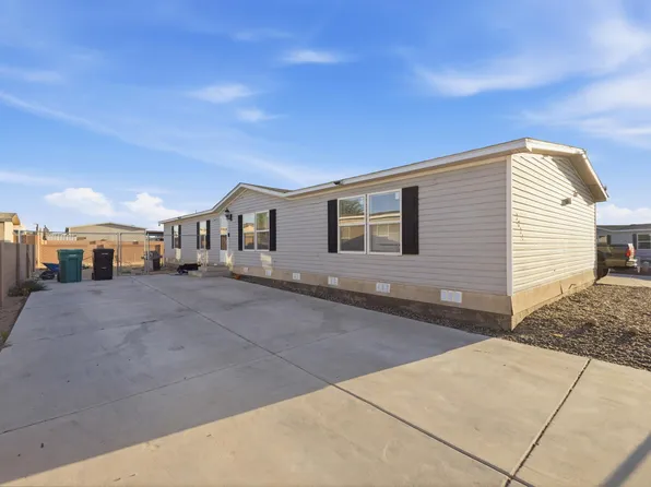 3811 Milan Ct SW, Albuquerque, NM 87121