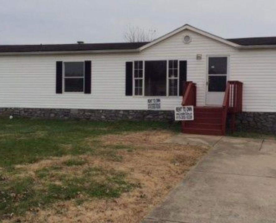 1st image of 127 Shawn Dr