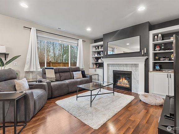 5th image of 16124 81st Avenue E