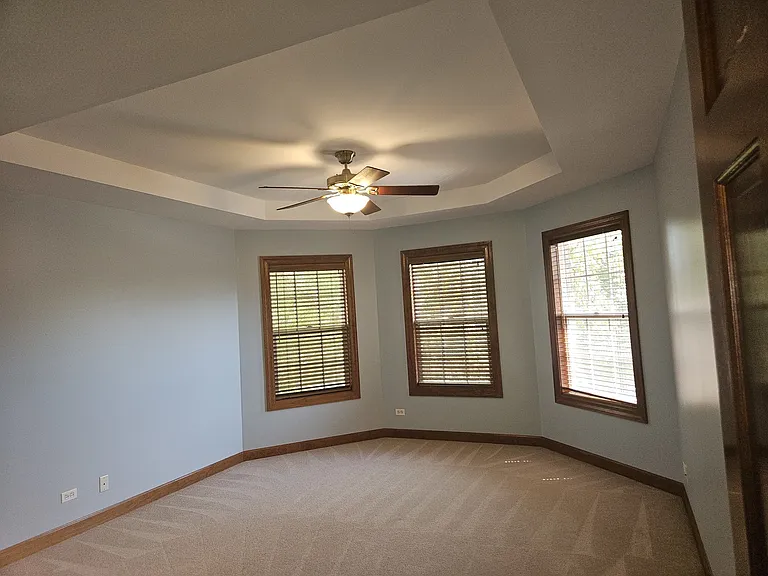 733 Woodbury Ct — Photo 17