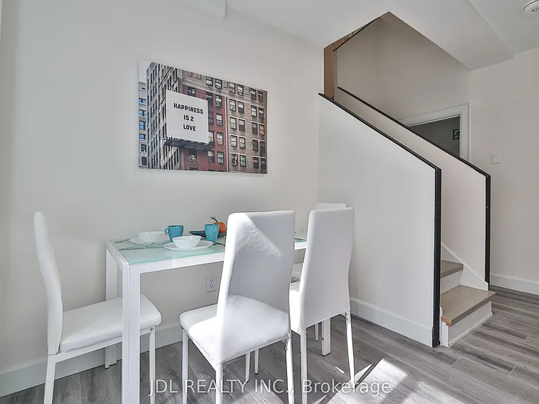 5 Sorauren Ave #7 — Photo 24