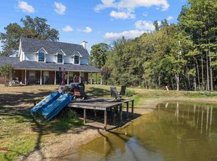 654 County Road 105d, Henderson, TX 75652