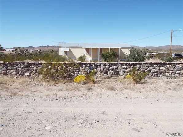 17289 N Mead Dr, Dolan Springs, AZ 86441