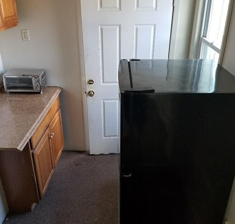 1st image of 922 E 233rd St Floor 2