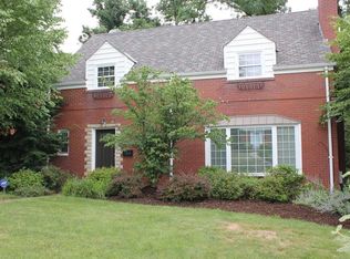 105 Sleepy Hollow Rd, Pittsburgh, PA 15216