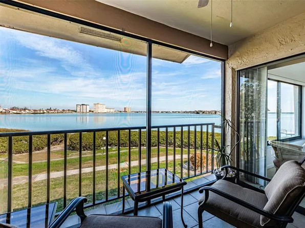 6218 Palma Del Mar Blvd S APT 208, Saint Petersburg, FL 33715