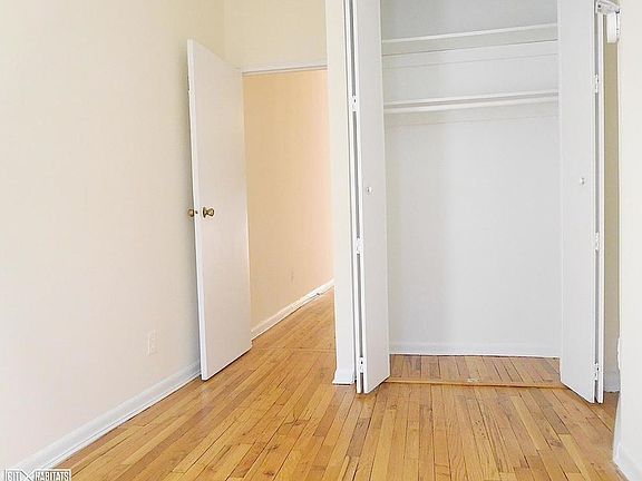 5th image of 204 W 106th St APT 46