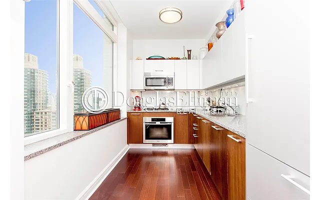 Rented by Douglas Elliman | media 11