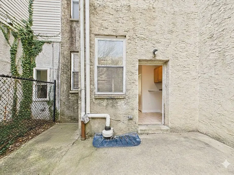 1519 N Bouvier St — Photo 9