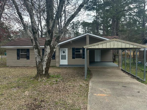 2816 Edgewood Dr, Meridian, MS 39307