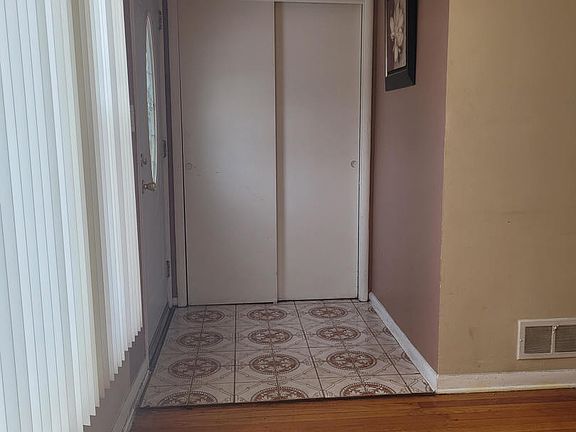 2nd image of 12755 S Bishop St