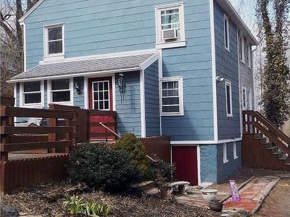 136 Stoney Bank Rd