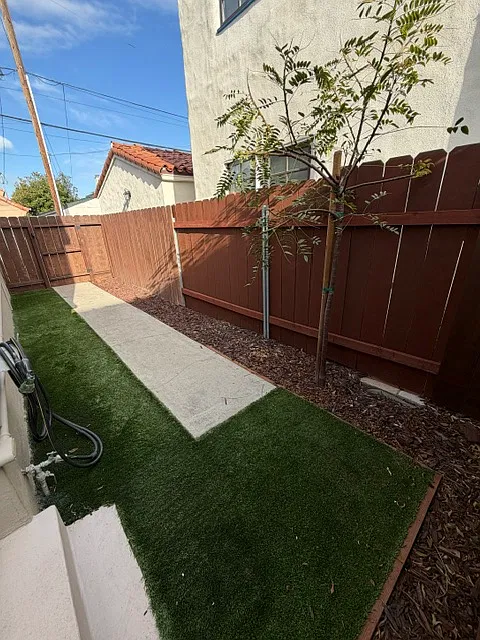 D Ave, Coronado — Photo 2