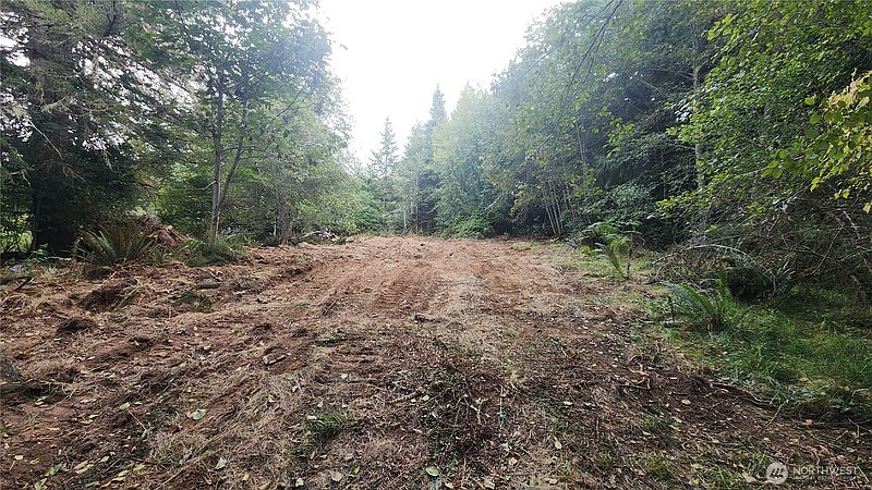 3rd image of 9999 Gossett Road