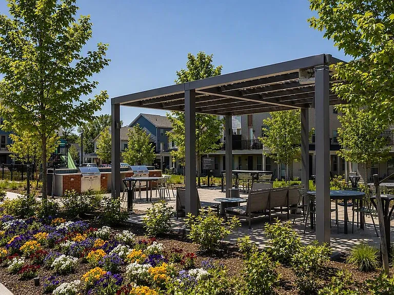 Townhome courtyard with grilling station and tot lot