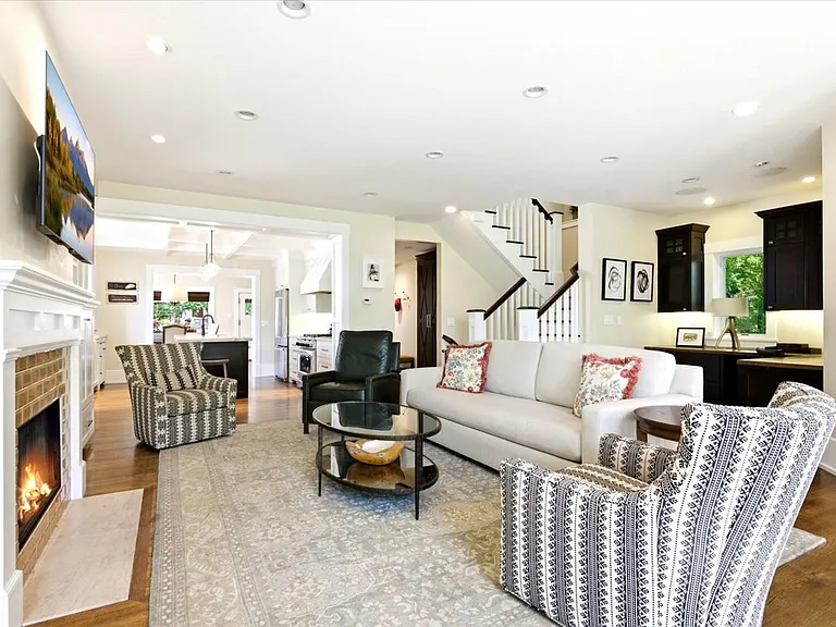 1418 E Federal Way — Photo 13