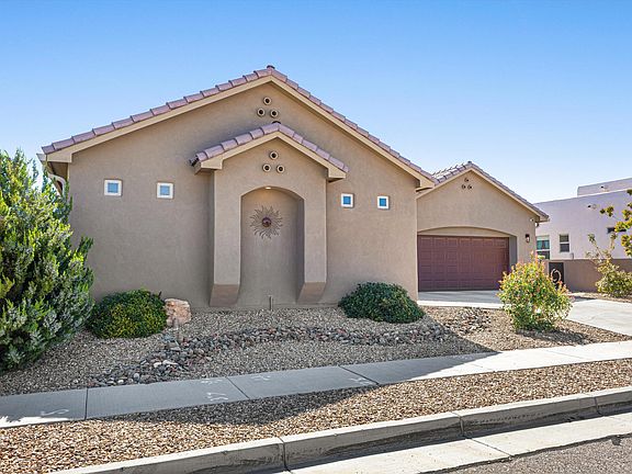 3rd image of 2805 Redondo Santa Fe NE