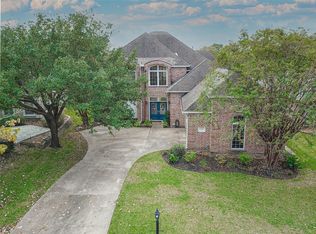 131 Monterrey Rd E, Montgomery, TX 77356