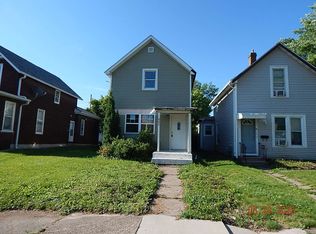 2426 5th Ave, Moline, IL 61265