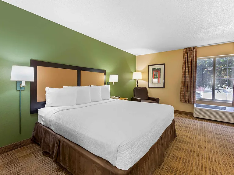 Studio Suite - 1 King Bed