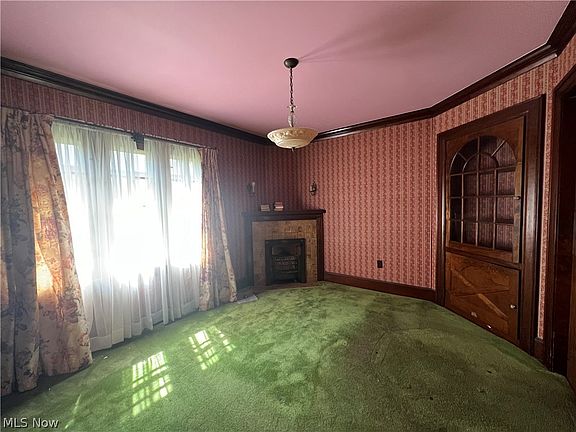 4th image of 1454 Delia Ave